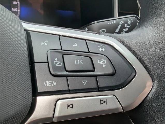 2025 Volkswagen Taos 1.5T SE