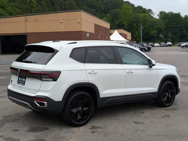 2025 Volkswagen Taos 1.5T SE