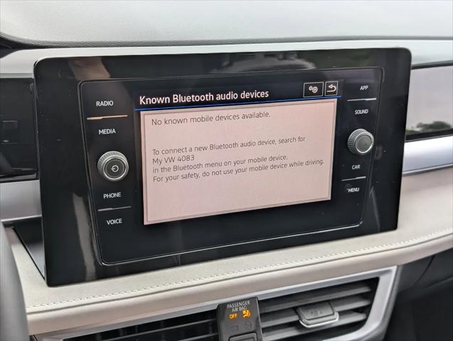 2025 Volkswagen Taos 1.5T SE