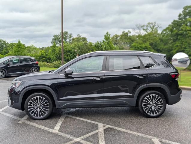 2025 Volkswagen Taos 1.5T SE