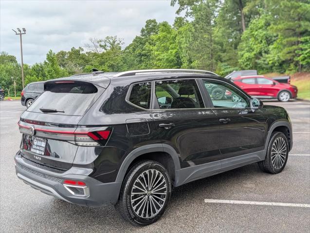 2025 Volkswagen Taos 1.5T SE