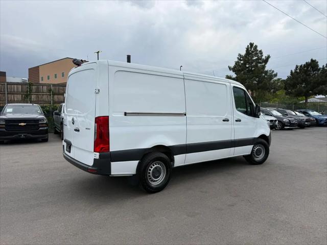 2022 Mercedes-Benz Sprinter 1500 Standard Roof I4