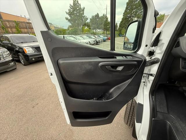 2022 Mercedes-Benz Sprinter 1500 Standard Roof I4