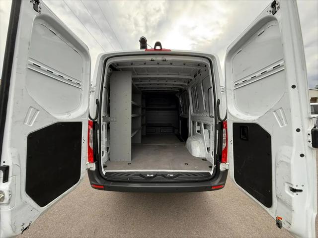 2022 Mercedes-Benz Sprinter 1500 Standard Roof I4