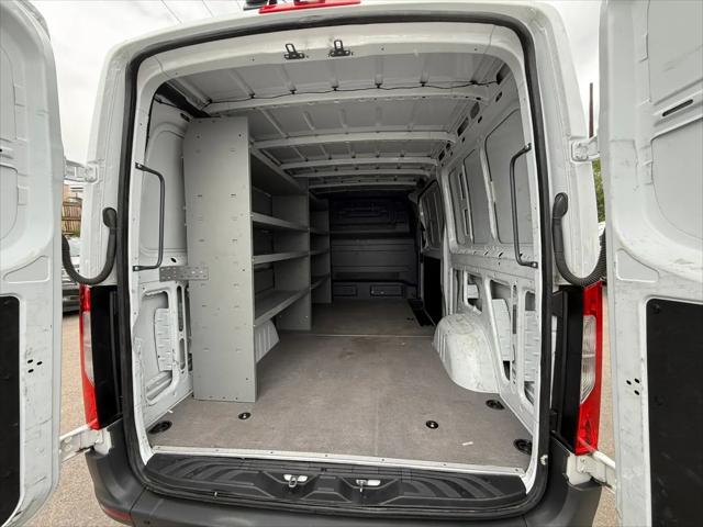 2022 Mercedes-Benz Sprinter 1500 Standard Roof I4