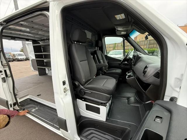2022 Mercedes-Benz Sprinter 1500 Standard Roof I4