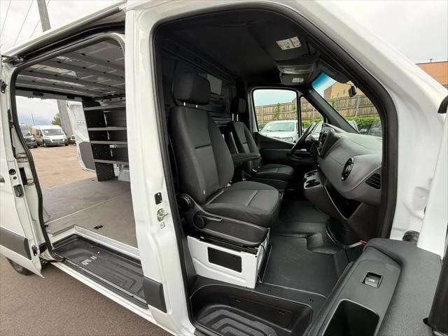 2022 Mercedes-Benz Sprinter 1500 Standard Roof I4