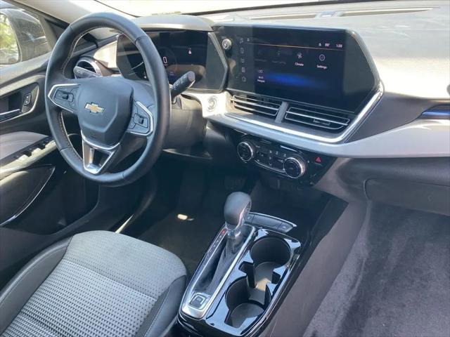 2025 Chevrolet Trax FWD LT