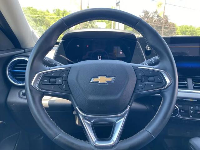 2025 Chevrolet Trax FWD LT