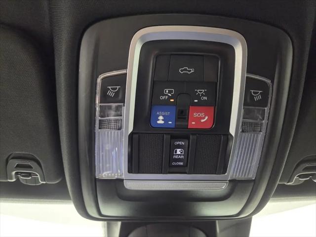 2023 Ram 1500 Limited Crew Cab 4x2 5'7" Box