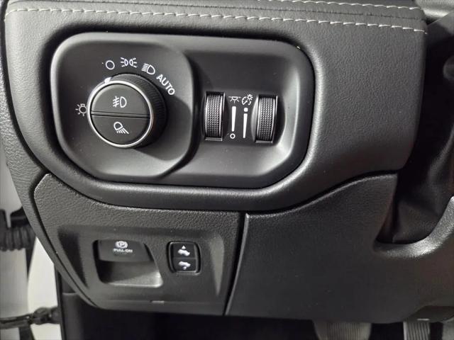 2023 Ram 1500 Limited Crew Cab 4x2 5'7" Box