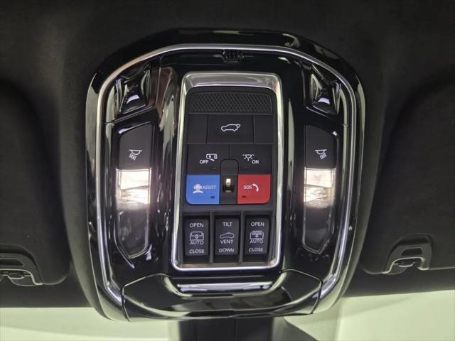 2026 Jeep Grand Wagoneer Summit Reserve 4x4