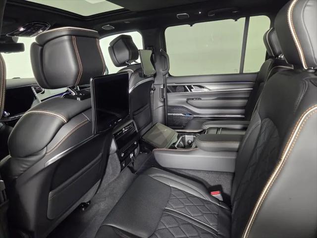 2026 Jeep Grand Wagoneer Summit Reserve 4x4