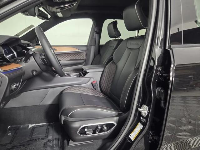 2026 Jeep Grand Cherokee L Summit 4x4