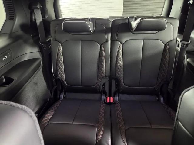 2026 Jeep Grand Cherokee L Summit 4x4