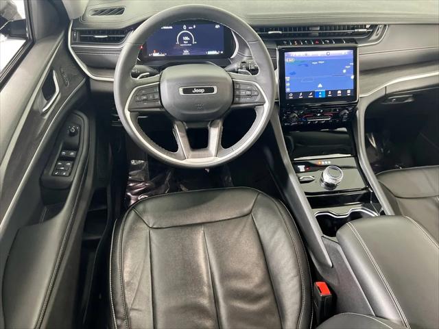 2023 Jeep Grand Cherokee L Limited 4x4