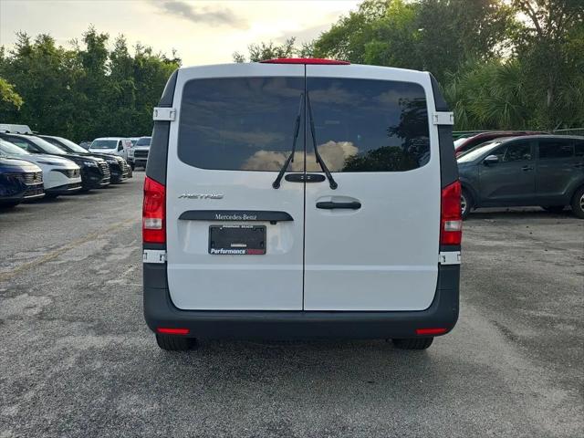 2021 Mercedes-Benz Metris Standard