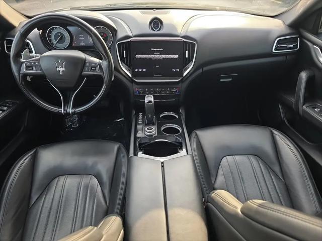 2022 Maserati Ghibli Modena Q4