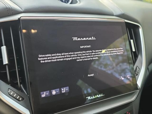 2022 Maserati Ghibli Modena Q4