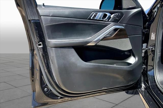 2024 BMW X6 xDrive40i