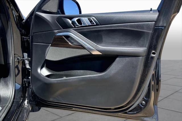 2024 BMW X6 xDrive40i