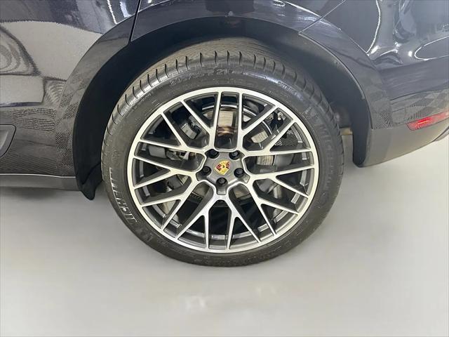 2020 Porsche Macan S