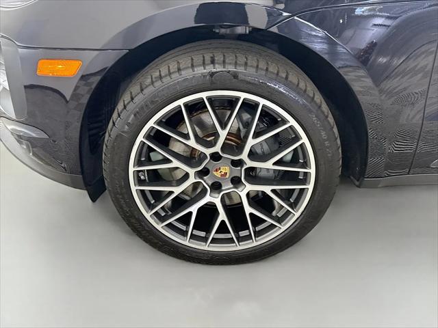 2020 Porsche Macan S