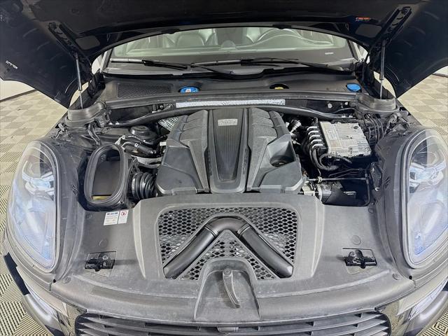 2020 Porsche Macan S
