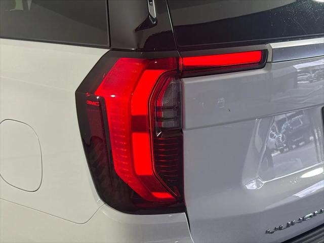 2025 GMC Yukon XL 4WD Denali