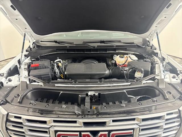 2025 GMC Yukon XL 4WD Denali