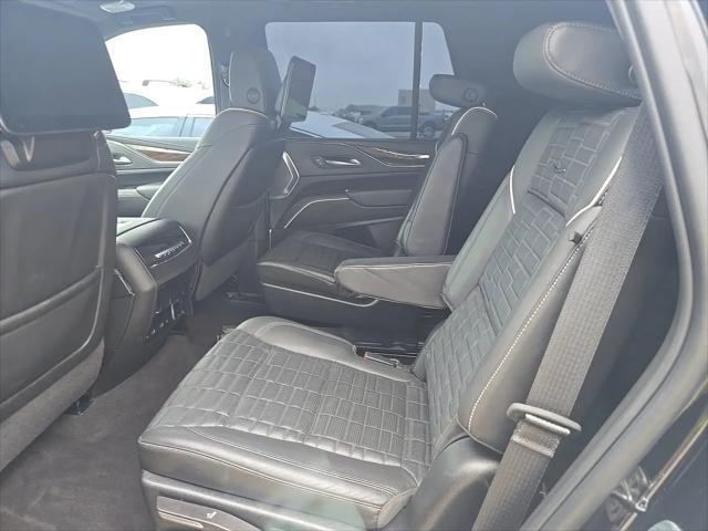 2024 Cadillac Escalade 4WD Sport Platinum