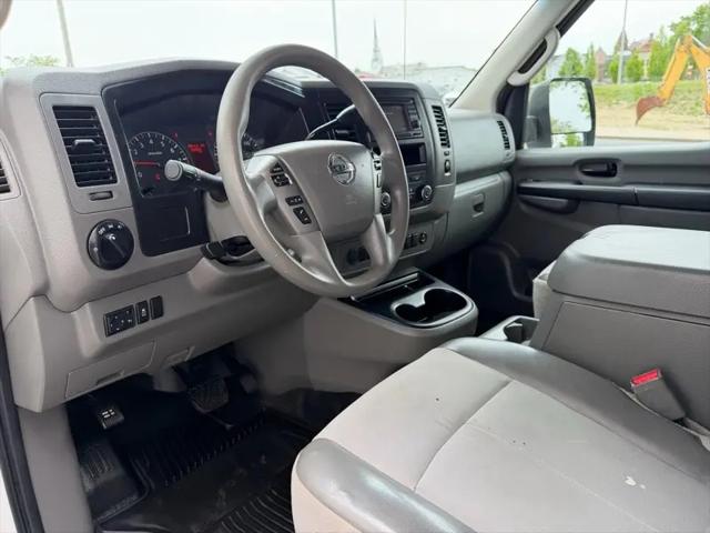 2014 Nissan 2500 SV V6