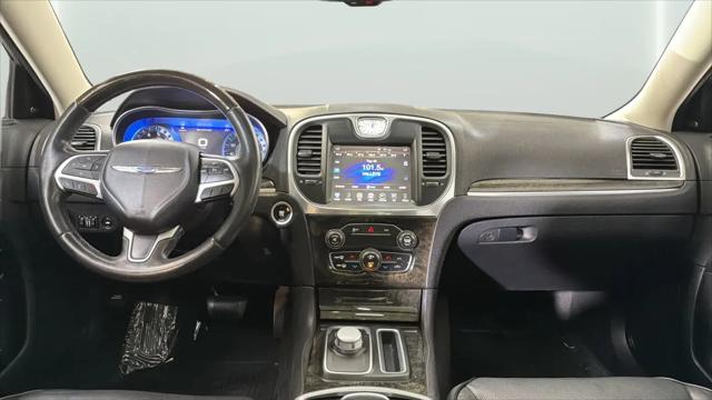 2016 Chrysler 300 C
