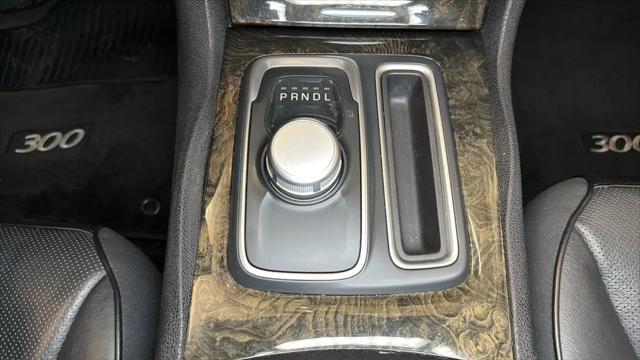 2016 Chrysler 300 C