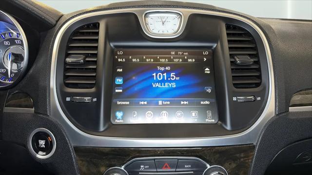 2016 Chrysler 300 C