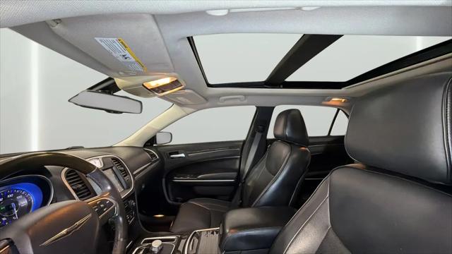 2016 Chrysler 300 C