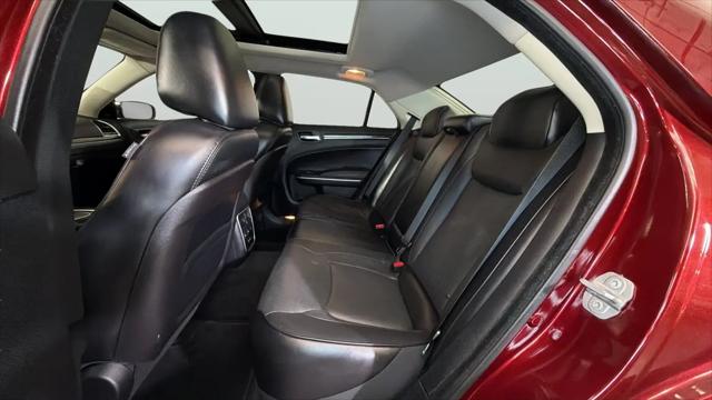 2016 Chrysler 300 C