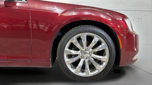 2016 Chrysler 300 C