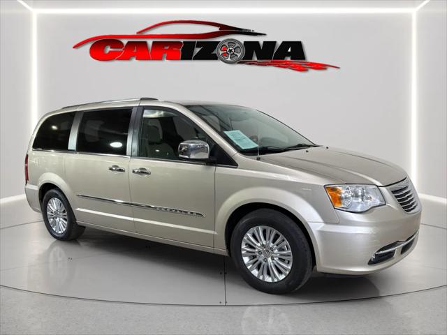 2015 Chrysler Town & Country Limited Platinum