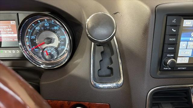 2015 Chrysler Town & Country Limited Platinum
