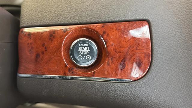 2015 Chrysler Town & Country Limited Platinum