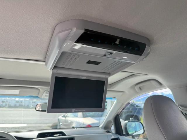 2011 Toyota Sienna XLE