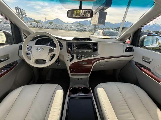 2011 Toyota Sienna XLE