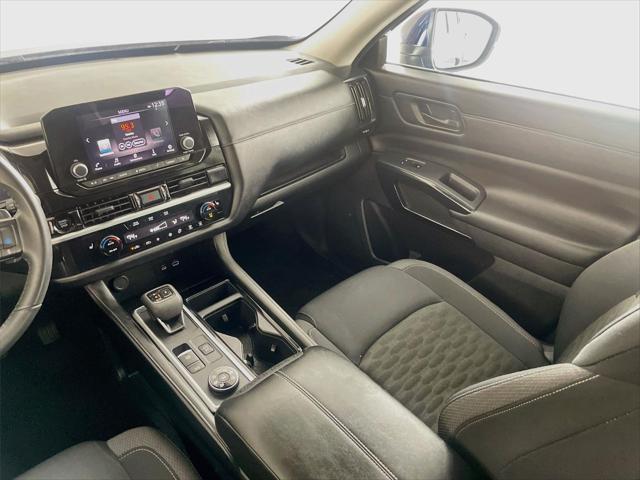 2025 Nissan Pathfinder SV 4WD