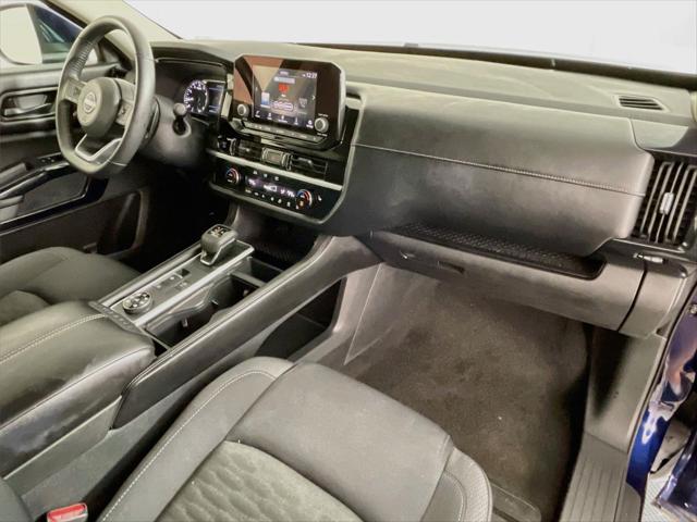2025 Nissan Pathfinder SV 4WD
