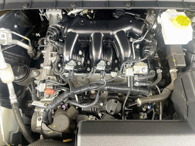 2025 Nissan Pathfinder SV 4WD