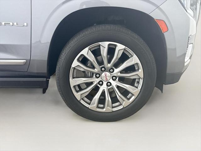 2022 GMC Yukon XL 4WD Denali