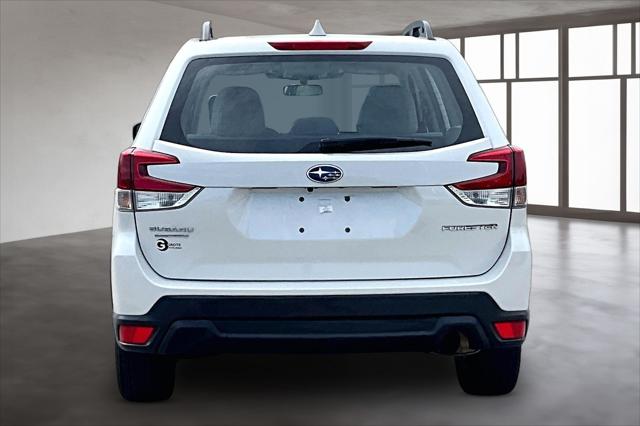 2023 Subaru Forester Unknown