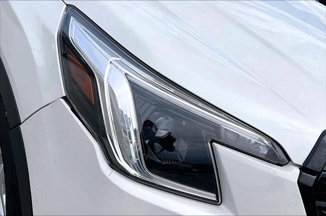 2023 Subaru Forester Unknown