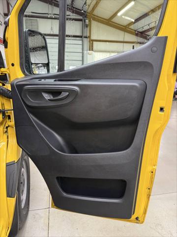 2021 Mercedes-Benz Sprinter 2500 High Roof I4